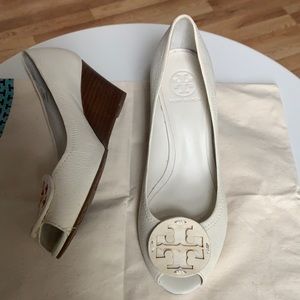 Tory Burch size 9 wedges